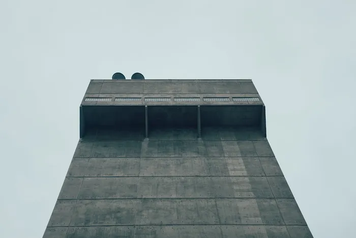 低角度摄影，建筑，白色，云，灰色，混凝土，塔