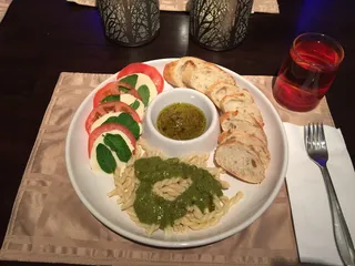 意大利人、意大利面、食物、膳食、晚餐、午餐、菜肴、酱汁