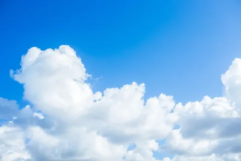 美国,圣地亚哥,天空,晴朗,云朵,天气,蓝色,晴朗的一天 美国,圣地亚哥,天空,晴朗,云朵,天气,蓝色,晴朗的一天