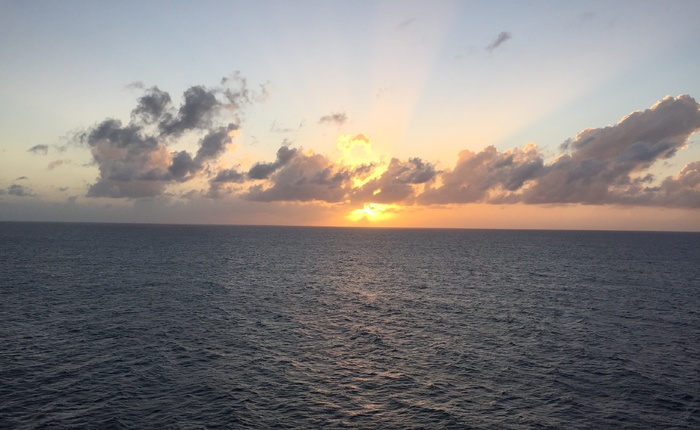 海滩，波巴，太阳，大海，天空，水面上的地平线，水，地平线