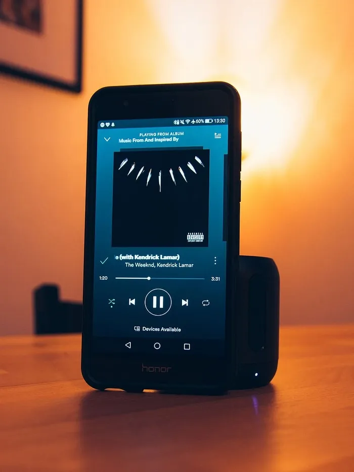 蓝牙扬声器、音乐、智能手机、扬声器、spotify、荣誉8、技术、通信