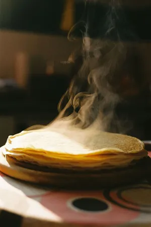 桌上的煎饼