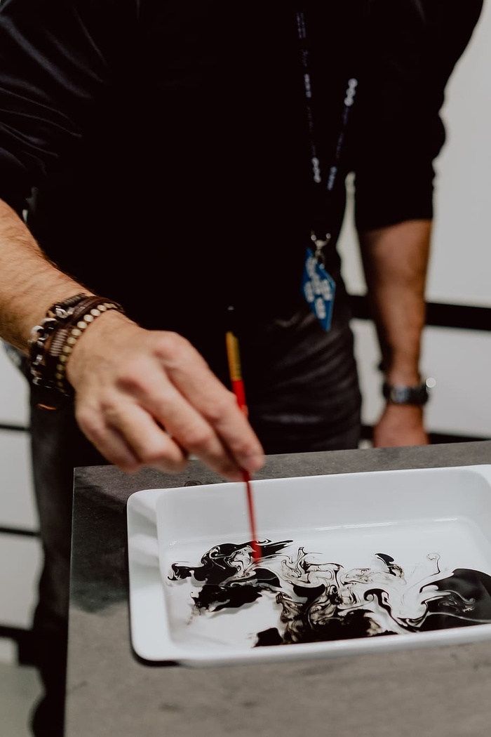 Ebru——水上绘画艺术