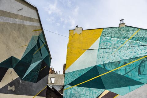 蓝黄漆混凝土建筑 蓝黄漆混凝土建筑