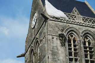 士兵、吊挂、混凝土、建筑、白天、白色、大教堂、建筑