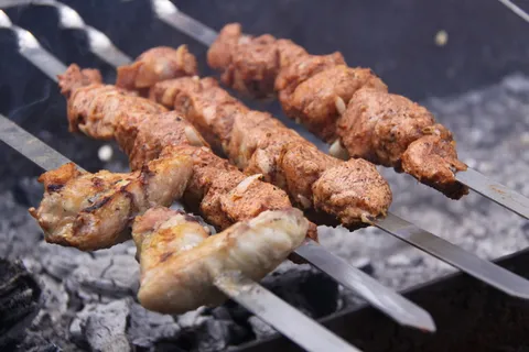 烤肉串,食物,野餐,烤架,烧烤,芒果,串肉,关于大自然 烤肉串,食物,野餐,烤架,烧烤,芒果,串肉,关于大自然