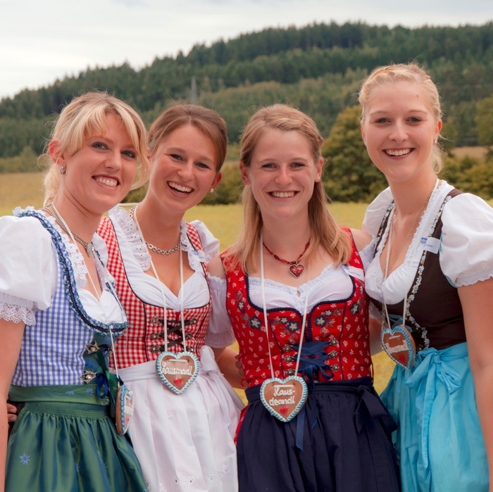 dirndl，女朋友，服装，啤酒节，巴伐利亚，传统，巴伐利亚，服装