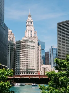 白色混凝土建筑、景观、摄影、高、高、高、建筑、近、车身 白色混凝土建筑、景观、摄影、高、高、高、建筑、近、车身