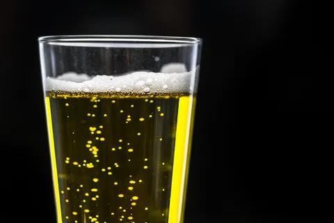 一杯啤酒的特写照片 一杯啤酒的特写照片