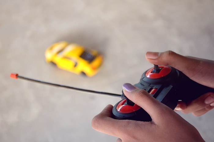 玩具汽车遥控器