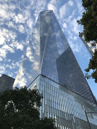 美国，纽约，一世贸中心，塔楼，建筑结构，建筑外观，低角度视图