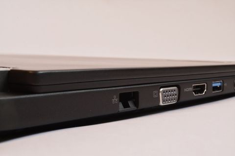 电脑、笔记本电脑、端口、hdmi、usb、lan、rj-45、vga