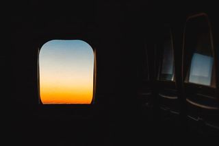 飞机窗口