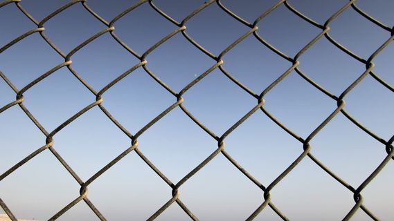 灰链围栏，围栏，屏障，金属，块，隐私，分离，划分