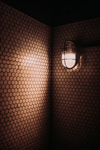 黑白汽车散热器