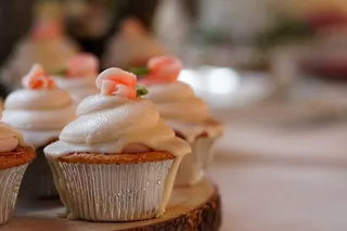 美国，辛辛那提，莱茵河对岸，甜食，纸杯蛋糕，婚礼，香草，食物