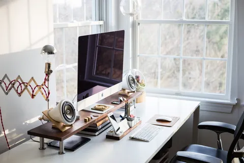 银色imac、黑色、屏幕、计算机、键盘、苹果、电子、现代 银色imac、黑色、屏幕、计算机、键盘、苹果、电子、现代