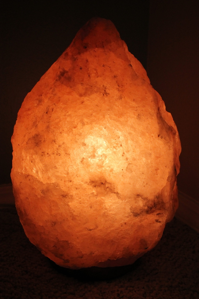 打开喜马拉雅盐灯，喜马拉雅盐，盐灯，喜马拉雅盐灯，灯，健康，喜马拉雅，矿物