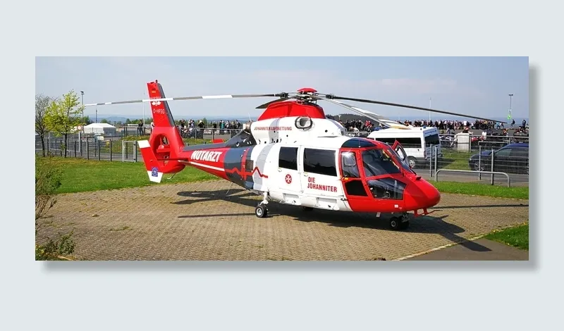 救援直升机, 军医, 值班医生, 交通, 交通方式, 红色, 飞行器, 性质