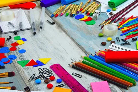 学校、学习、返校包、教育、画笔、油漆、铅笔、逻辑库存 学校、学习、返校包、教育、画笔、油漆、铅笔、逻辑库存
