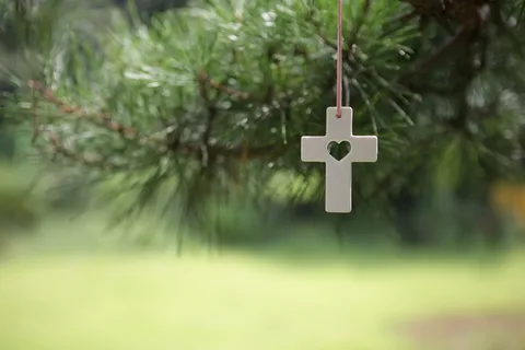 白色, 吊坠, 挂, 圣诞树, 十字架, 哈特, 基督教, 树 白色, 吊坠, 挂, 圣诞树, 十字架, 哈特, 基督教, 树