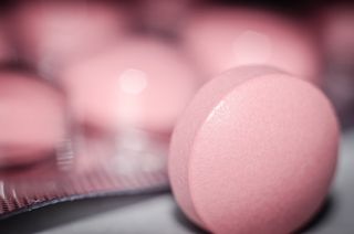 药物治疗, 治愈, 片剂, 药房, 医疗, 这种疾病, 生病, 善待自己