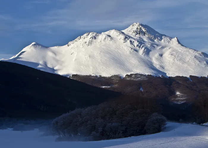 乌斯怀亚、巴吞尼亚、蓝色、雪、山、寒冷的温度、冬天、风景-自然