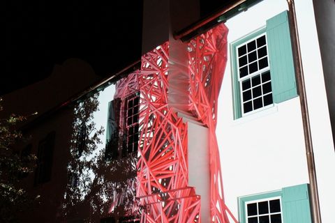 涂鸦，艺术，红色，夜晚，建筑，投影，建筑外观，建筑结构