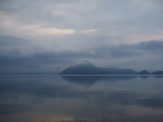 山、湖、洞爷湖、北海道、日本、岛、水、宁静的剪影