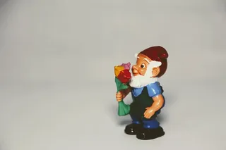 überrashongseifiguren，玩具，儿童，儿童惊喜，矮人，花园侏儒，花朵侏儒，花束