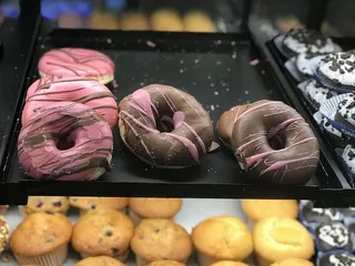 不健康、糖尿病、美味甜点、糖霜、甜点、糖果、甜甜圈、食品和饮料