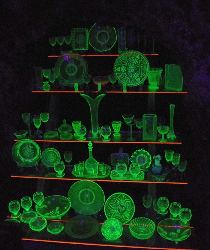 玻璃画廊, 发光, 绿色, 有毒, 铀, 危险, 闪耀, 黑暗