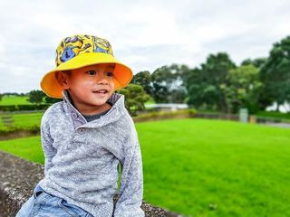 肖像，智能手机摄影，三星galaxy s8摄影，chhouknet，com，童年，儿童，一人