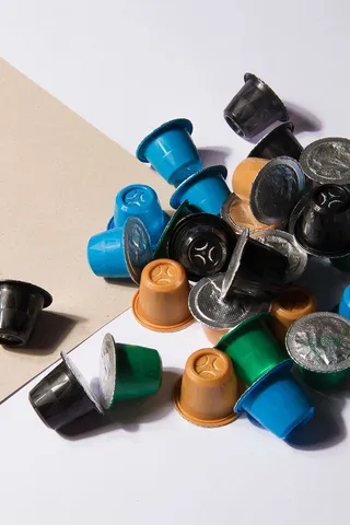 瓶子，cápsula，kousnine，kous9，咖啡馆，咖啡，nau，nau。咖啡馆