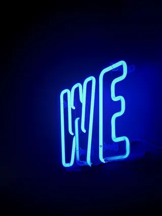 霓虹灯、灯、饮料、苏打水、饮料、俱乐部、服装、兜帽