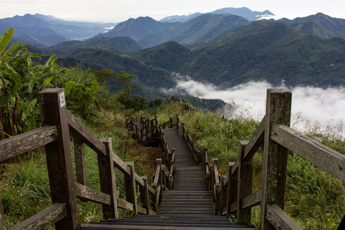 *，二连坪山，楼梯，山，云，山，风景——自然，自然之美