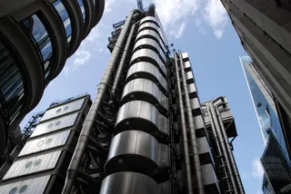 建筑，摩天大楼，城市，立面，办公楼，天空，低角度拍摄，市中心