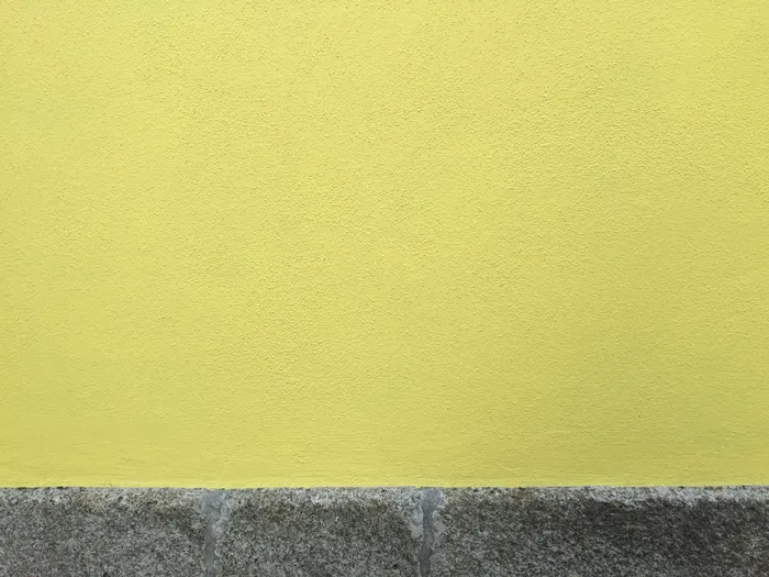 黄灰色混凝土墙