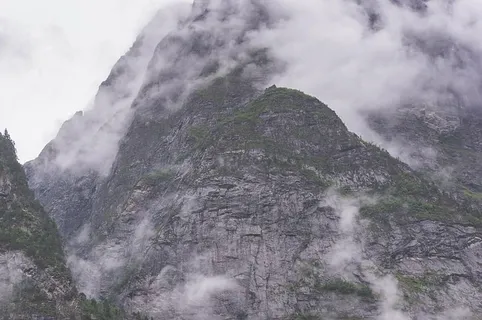 日光、雾、地质、景观、低角度拍摄、雾、山、户外 日光、雾、地质、景观、低角度拍摄、雾、山、户外