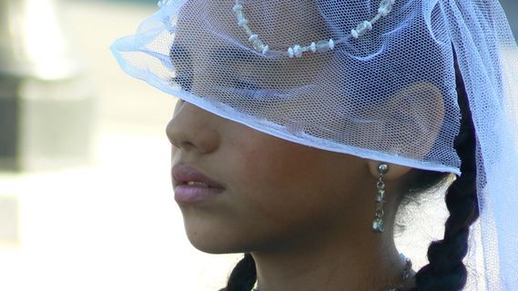 特写照片, 女人, 穿着, 白色, 网面纱, 古巴, 字符, 儿童