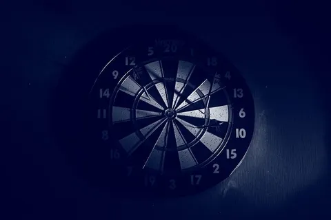 飞镖,飞镖,成功,成功的目的,冠军,准确性,爱好 飞镖,飞镖,成功,成功的目的,冠军,准确性,爱好