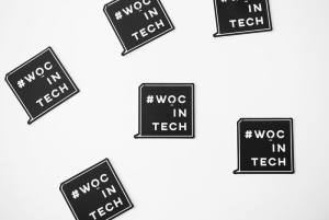 科技文本叠加中的黑白Woc