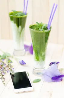 两个透明冻糕玻璃杯 两个透明冻糕玻璃杯