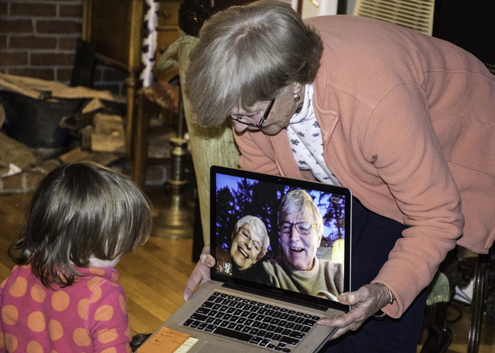 祖父母、孙辈、远程、skype、视频、家庭、微笑、孩子