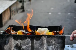 烧烤，烤肉串，烤架，食物，肉类，烹饪，户外，街道