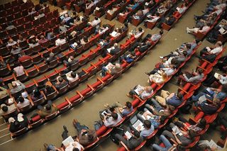 团体、坐着的人、椅子、活动、礼堂、会议、国际会议、论坛