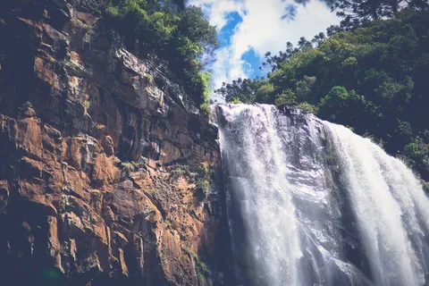 瀑布风景、自然、河流、户外、水、瀑布、悬崖、格拉马多