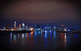 越南，胡志明市，城市景观，夜间灯光，夜间，夜间摄影，灯光，明亮