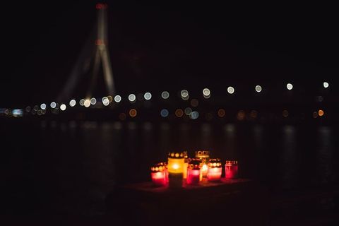 还愿、蜡烛、漂浮、水、选择性、聚焦、摄影、灯光 还愿、蜡烛、漂浮、水、选择性、聚焦、摄影、灯光