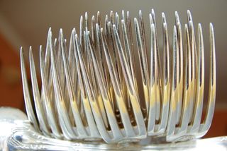 叉子、餐具、银器、牙齿、室内、特写、大量物品、无人